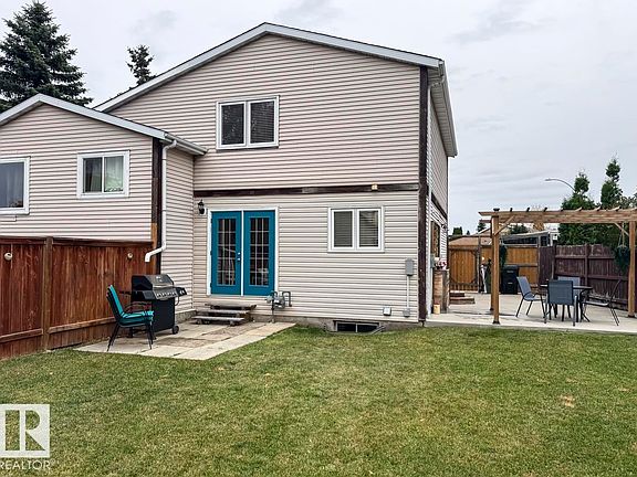 3rd image of 4619 35th Ave NW