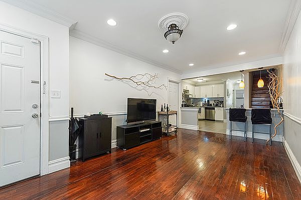 1st image of 857 Herkimer St #2A
