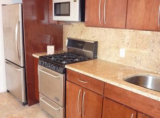 195 N 6th St APT 1B, Brooklyn, NY 11211