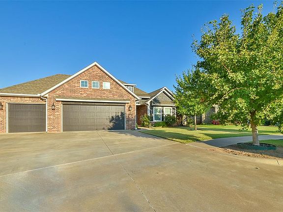 4th image of 13332 Outdoor Living Dr
