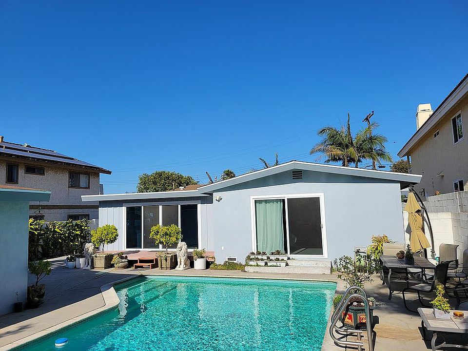 2nd image of 17201 Sandra Lee Ln
