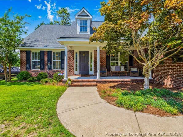 7504 Wilkins Dr, Fayetteville, NC 28311