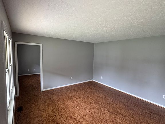 4th image of 6350 Chenault Way