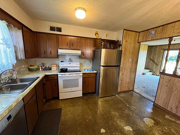 5th image of 6334 Raible Dr