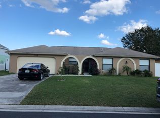 135 Luca Ln, Kissimmee, FL 34743