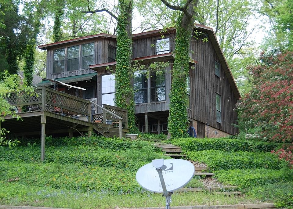 1st image of 184 Christine Dr