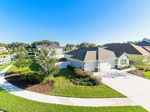 3rd image of 364 Heritage Oaks Dr