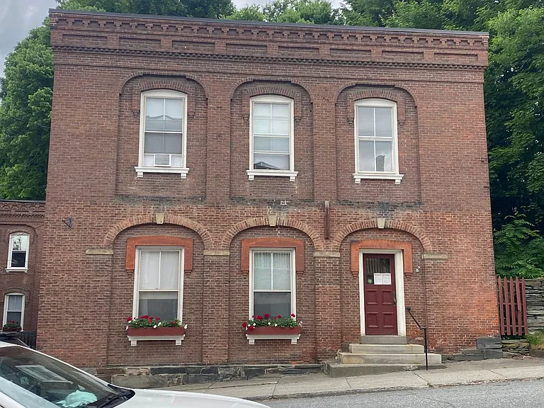 17 State St — Photo 9