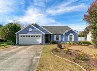 210 Pinebridge Ct, Johns Creek, GA 30022