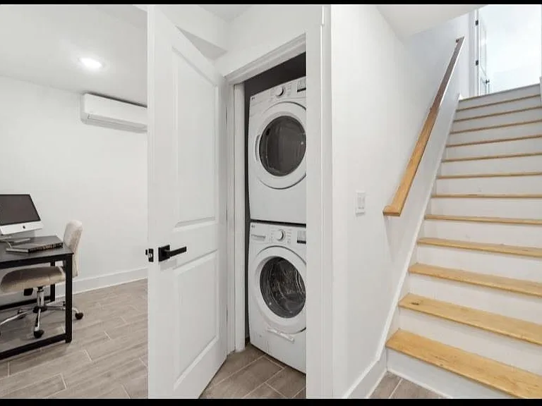 234 Webster Ave #1R — Photo 9