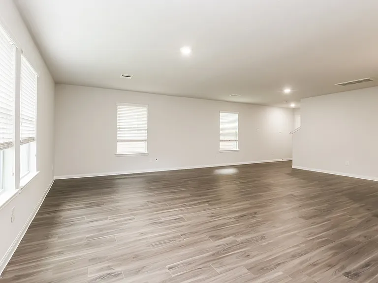 2422 Gibbs Bend Ct — Photo 13