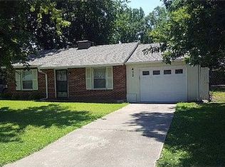 412 SE 4th St, Pryor, OK 74361