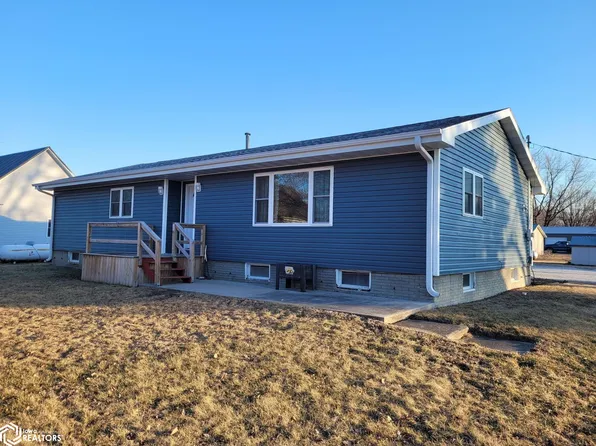 105 E 6th St, Delta, IA 52550