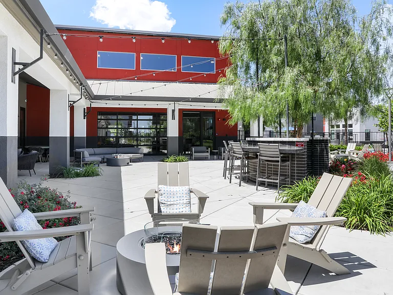 The Atherton — Photo 16