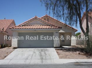2525 Starburst Dr, Sunrise Manor, NV 89156