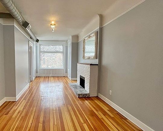 3rd image of 1539 N Wells St APT 2