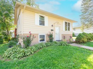 4147 Arlington Dr, Richton Park, IL