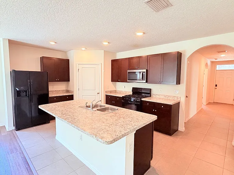 9803 Pepper Tree Pl — Photo 22