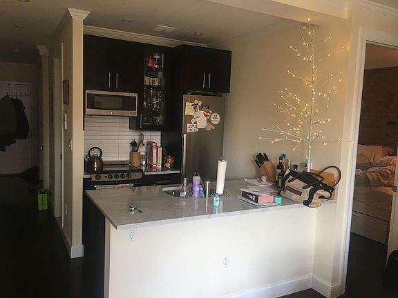 2nd image of 114 Christopher St APT 29