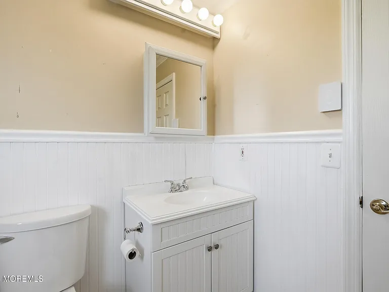 51 Valentine St #6B — Photo 20