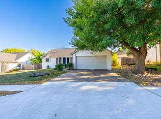 705 Dover Ln, Round Rock, TX 78664