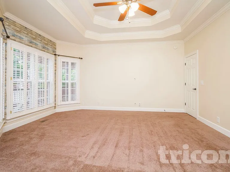 3010 Bonaventure Ct — Photo 10