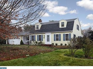 2 Hutchinson Rd, Robbinsville, NJ 08691