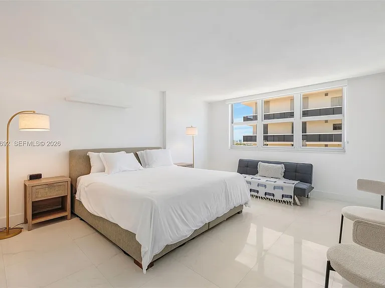 9511 Collins Ave #1211 — Photo 8