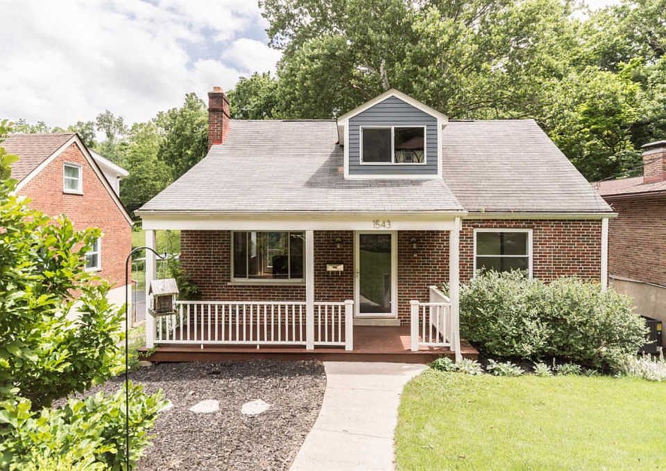 1st image of 1543 Springlawn Ave