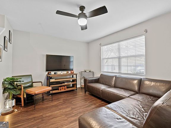 3rd image of 3133 Buford Hwy NE APT 4
