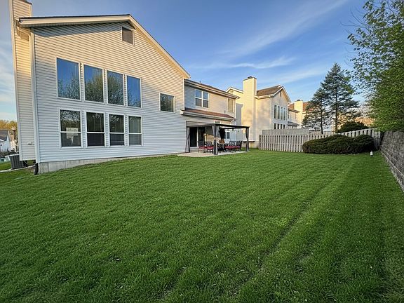 3rd image of 11446 Daykin Dr