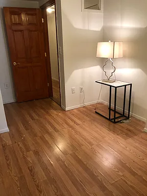 Rented by Yup Realty LLC | media 27