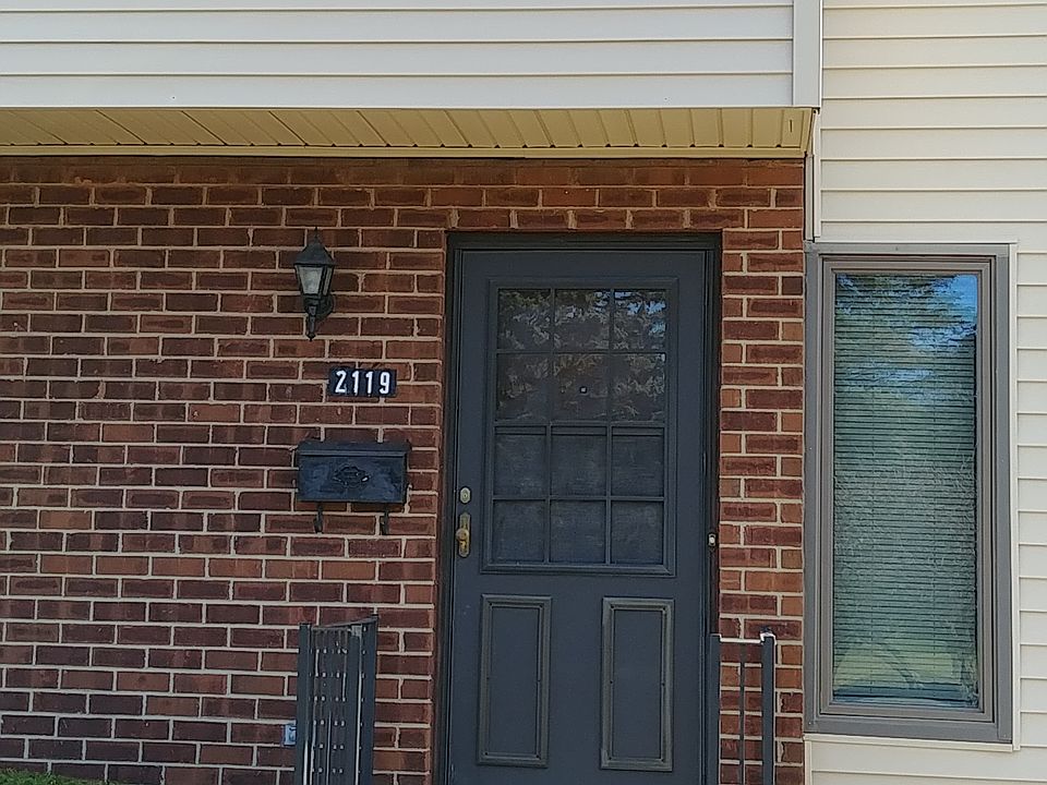 1st image of 2119 Village West Dr S