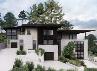 6038 33rd Ave S, Seattle, WA 98118