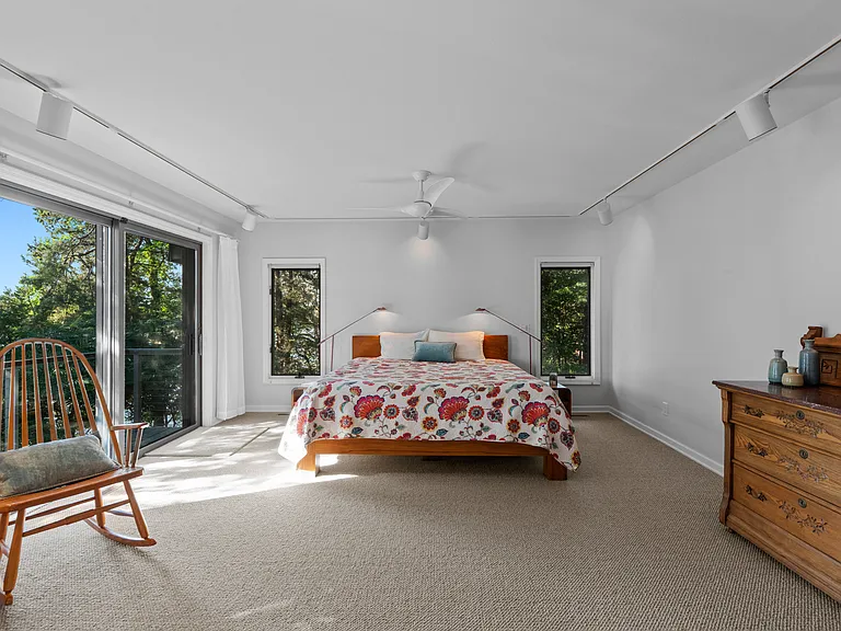 3942 Enchanted Ln — Photo 34