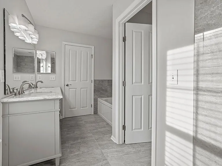 6447 Walnut Fork Dr — Photo 39
