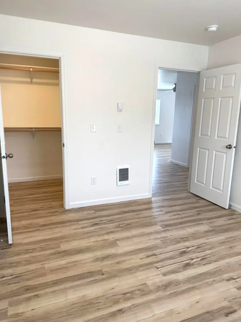 2 bed, 912 sqft, $1,350 — Photo 4