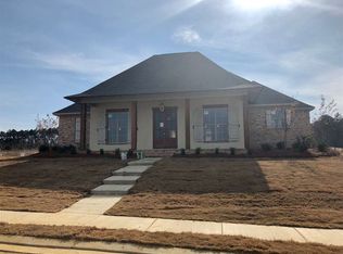 300 Bristlecone Ct, Flowood, MS 39232