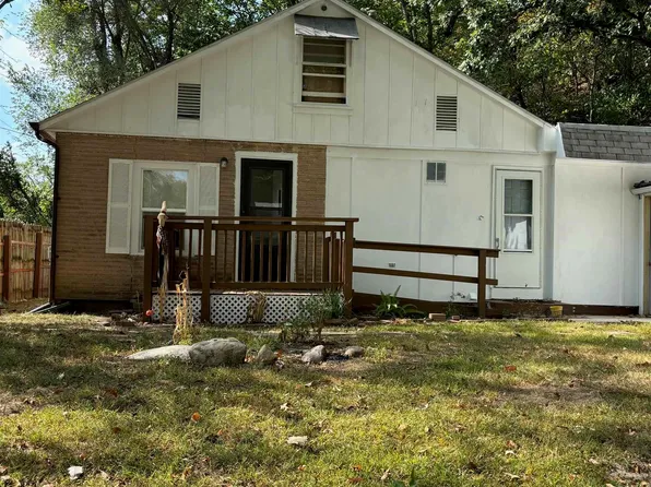 717 Bloomington Rd, East Peoria, IL 61611