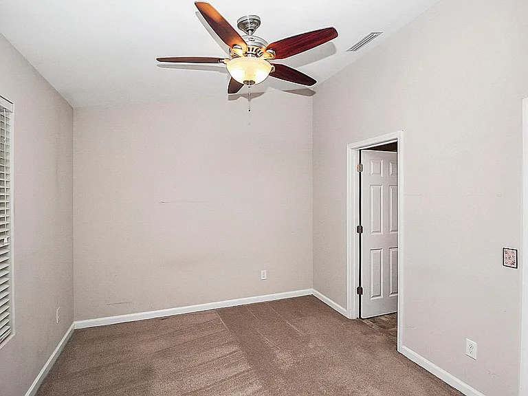 12433 McGrath Dr — Photo 12