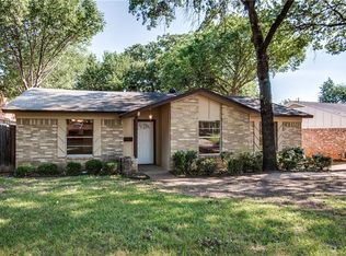 1917 W 11th St, Irving, TX 75060