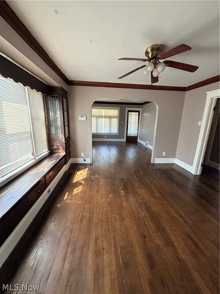 2 bed, 1.0 bath, 925 sqft, $1,000 — Photo 4
