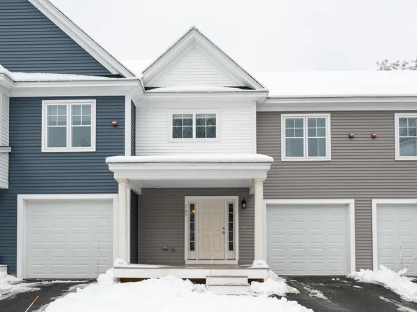 165 Knollwood Way, Manchester, NH 03102