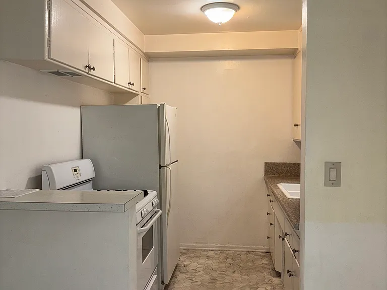 11661 Ohio Ave #1 — Photo 3