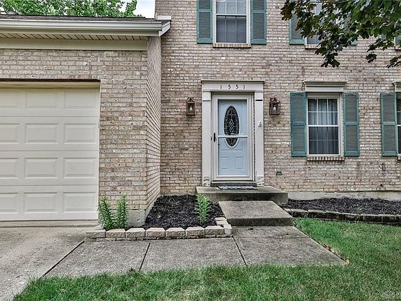 3rd image of 1551 Barrington Ct