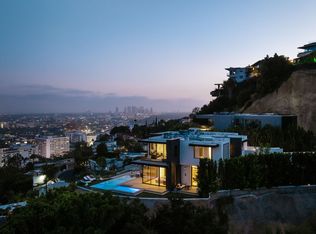 8366 W Sunset View Dr, West Hollywood, CA 90069