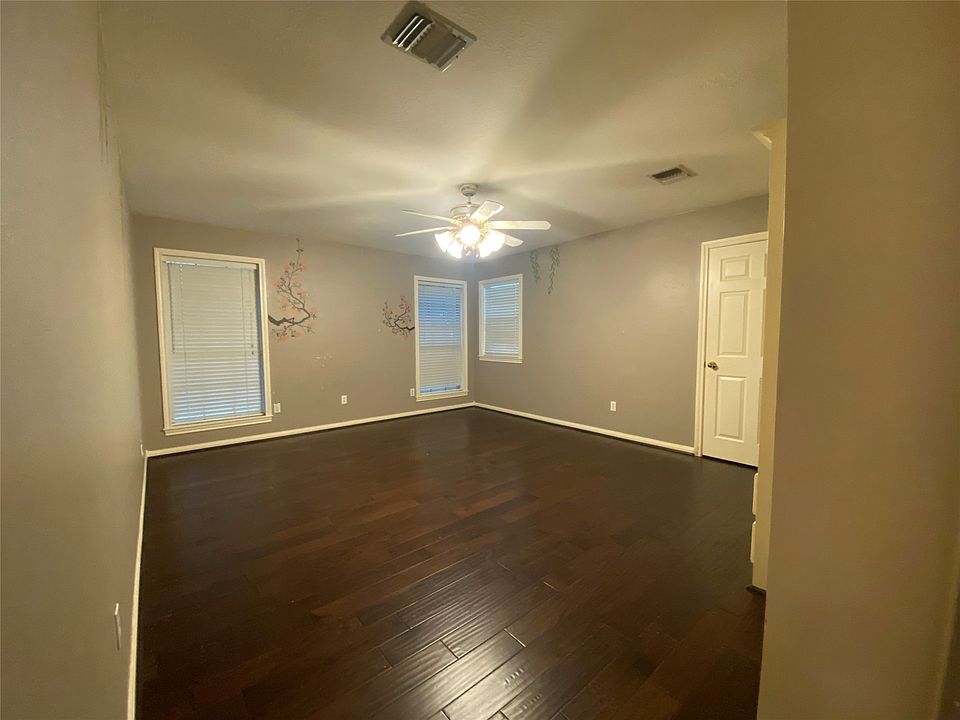 1st image of 14212 Horseshoe Bnd #14212