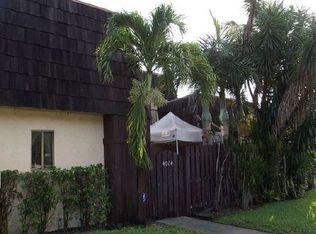 4704 Waterview Cir, Palm Springs, FL 33461