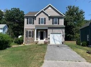 112 Walnut Ave, Baltimore, MD 21206