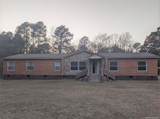760 Queens Pvt Dr, Keatchie, LA 71046
